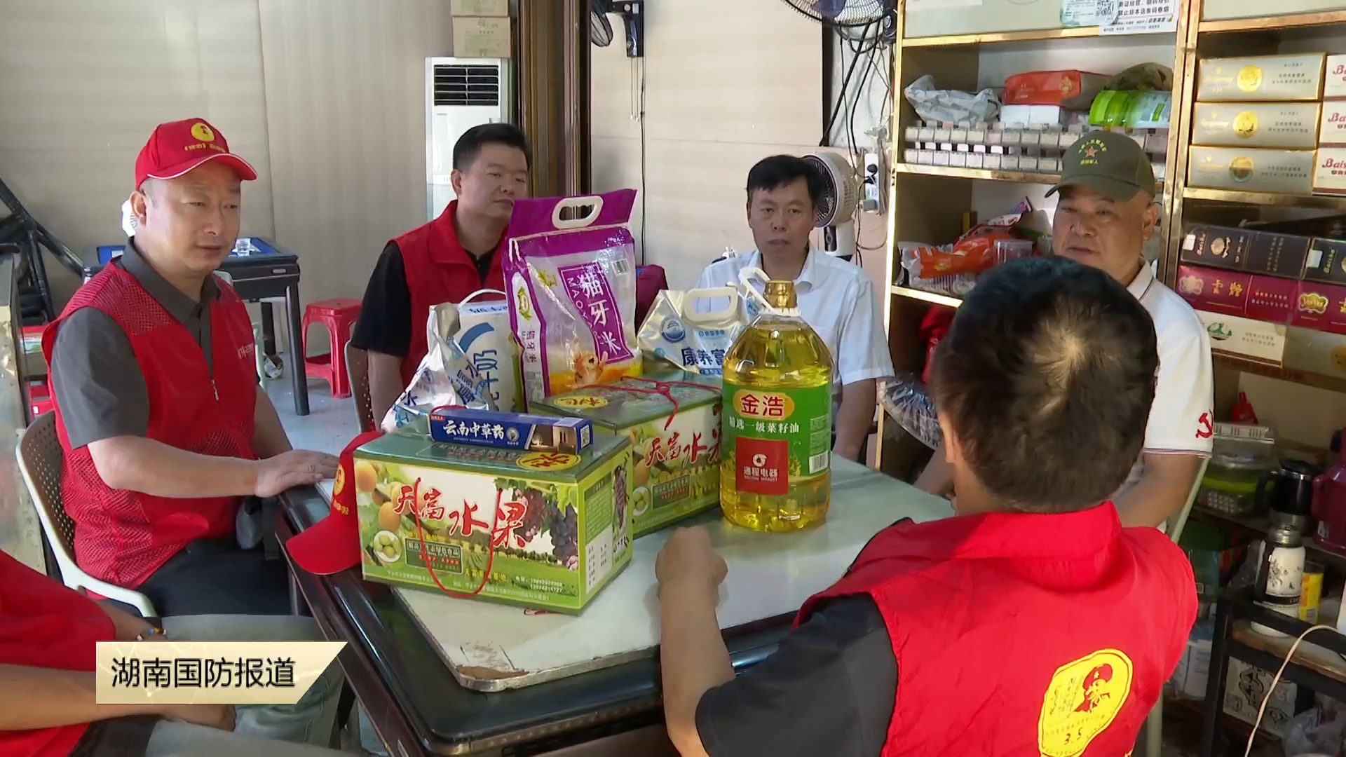 退役军人师志伟：成为雷锋一样的人