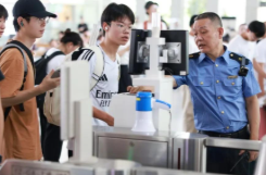 火车学生票优惠新政：动车组适用范围扩大 可享“折上折”