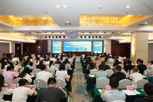 2025年市县教育行政干部媒介素养提升专题培训班开班