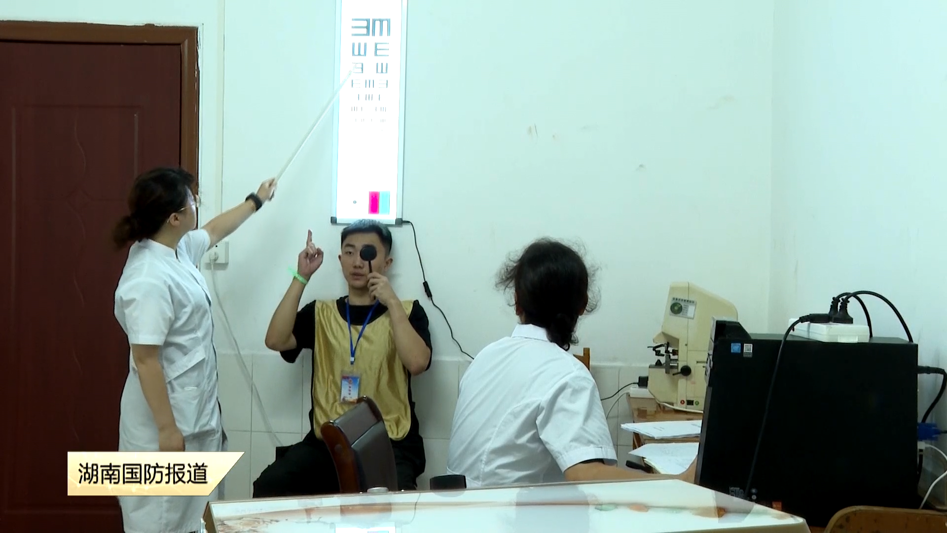 株洲攸县400余名青年踊跃应征接受祖国挑选——青春献国防 热血铸军魂