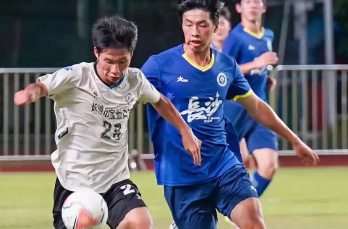 湘超揭幕战谁将来贺龙体育场“踢馆”？长沙队实战磨炼以待