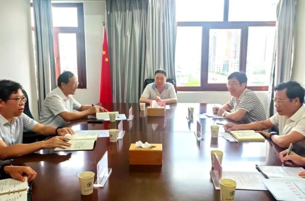 毛万春在省教育厅调研：助力办好高质量教育 服务现代化新湖南建设