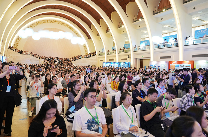 人民日报看湖南 | 省委书记带队揽才 诚意满满之外还有啥？
