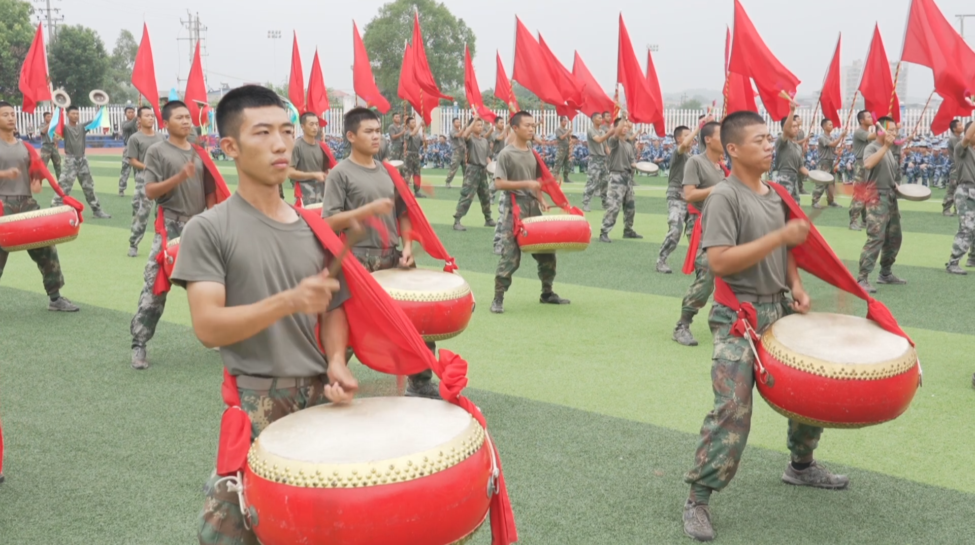 欢度国庆佳节 祝福伟大祖国