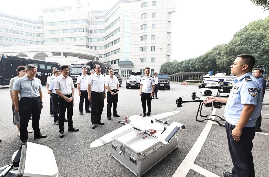 毛伟明在长沙检查调度全省假期安全和经济运行情况