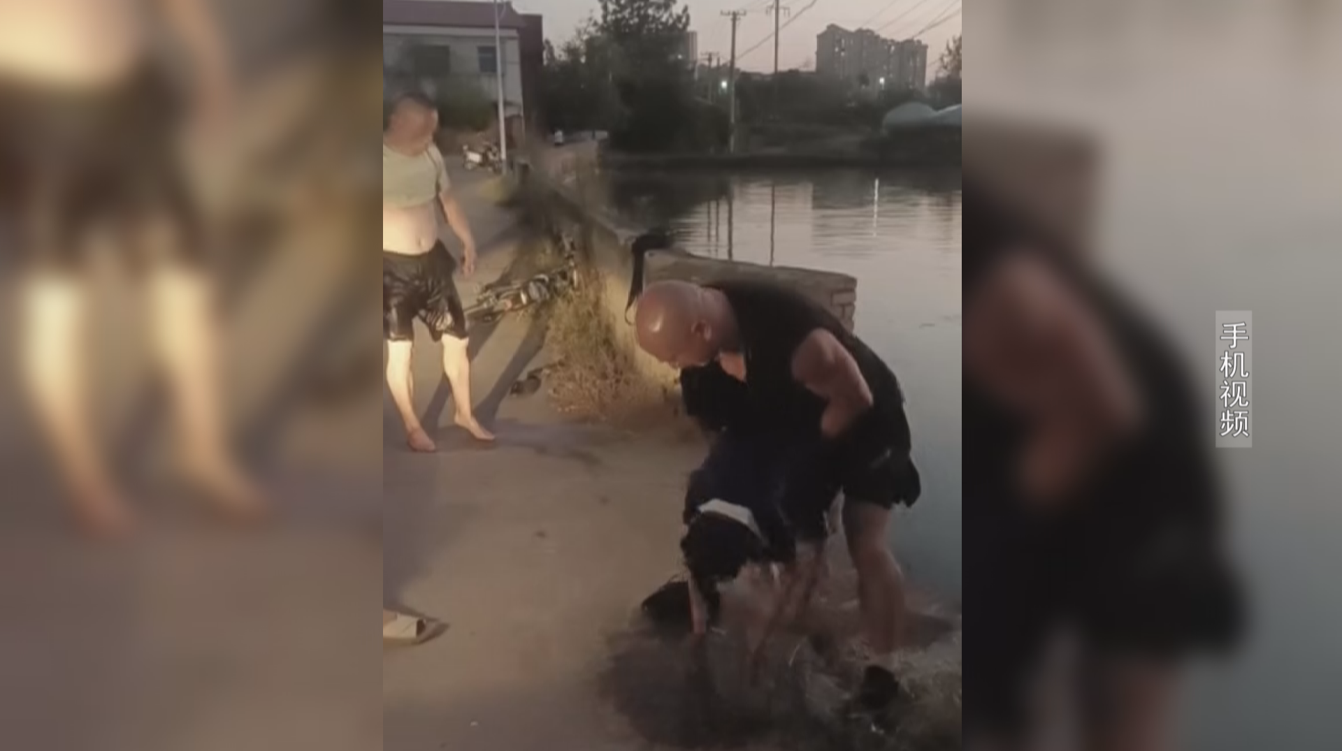 20分钟生死营救 3位市民勇救落水儿童