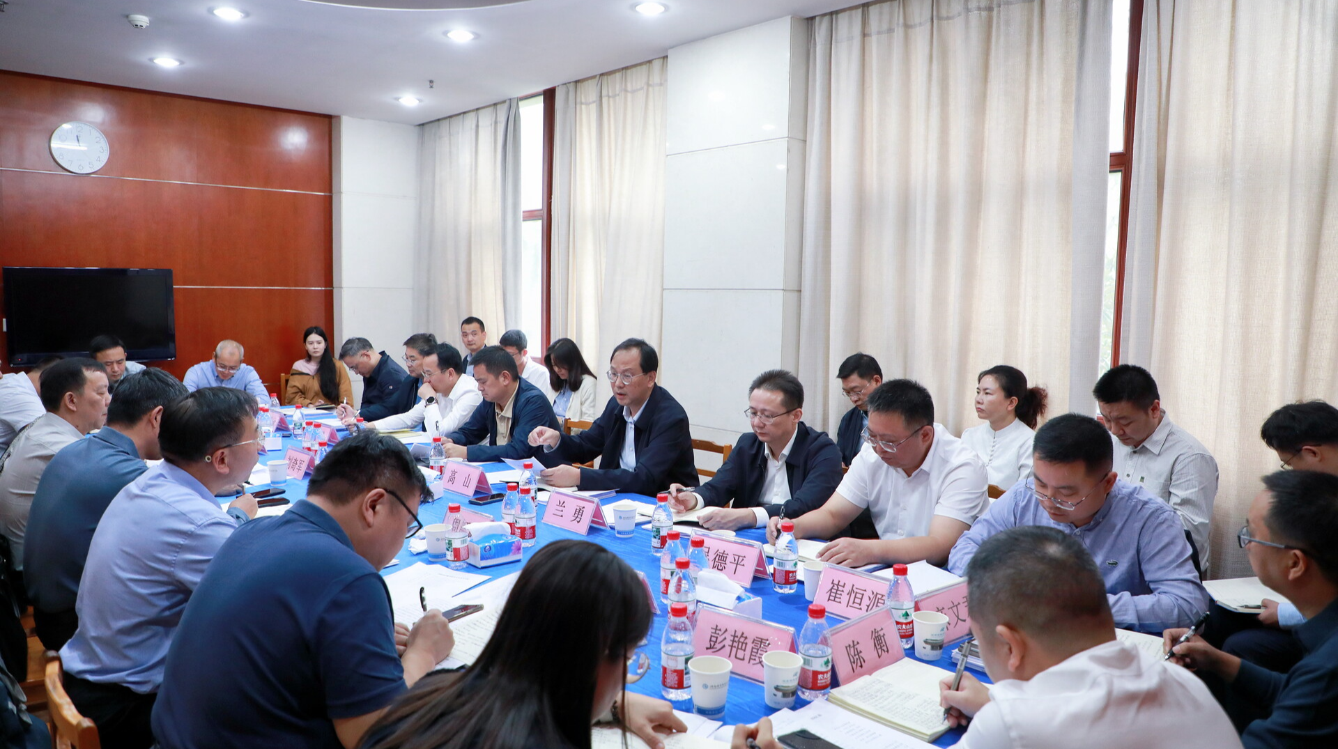 督进度、抓落实、提质效 高山专题调度支持大学生创业工作