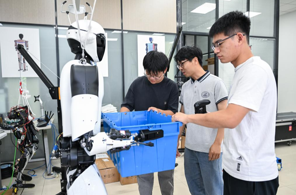 输送5500万人才！中国建成规模最大且高质量教育体系