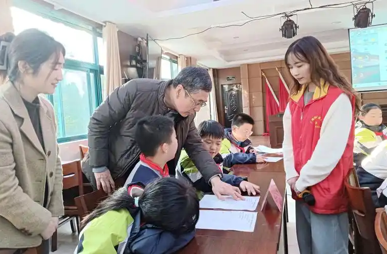 让治理实践更好融入思政大课堂