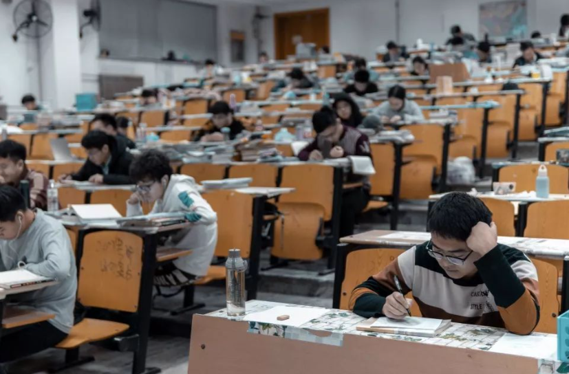 2026研招新节奏!数学“闯”文科,统考成主流