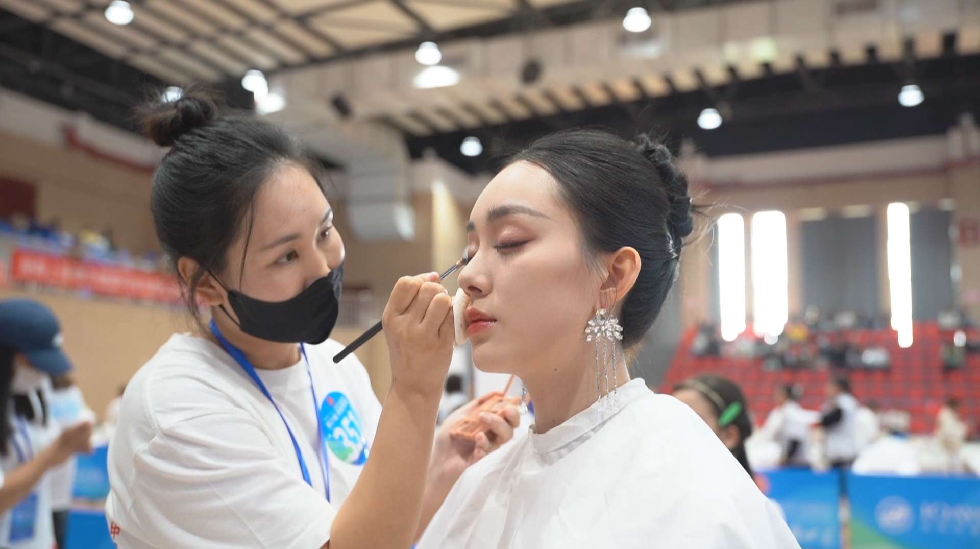 破解美业“技工荒” 产教融合共同体打造育人引擎