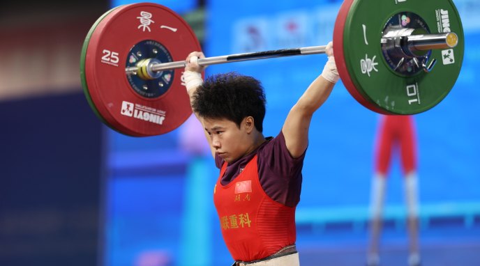 体育湘军开幕后首金！侯志慧成就全运三连冠！