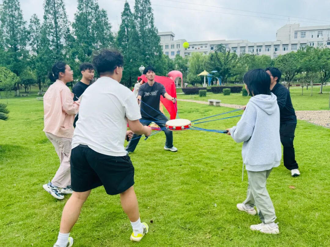 为青少年“心灵”撑伞，湖南省立法筑造“心育绿洲”