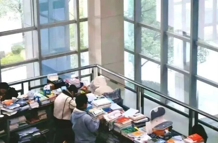 考研倒计时开启，那些“修炼”的日夜终将化作“上岸”勋章