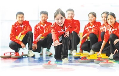 让孩子们长得壮壮的、练得棒棒的