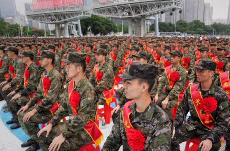 一文读懂 | 2026年本科生参军优待与机遇！