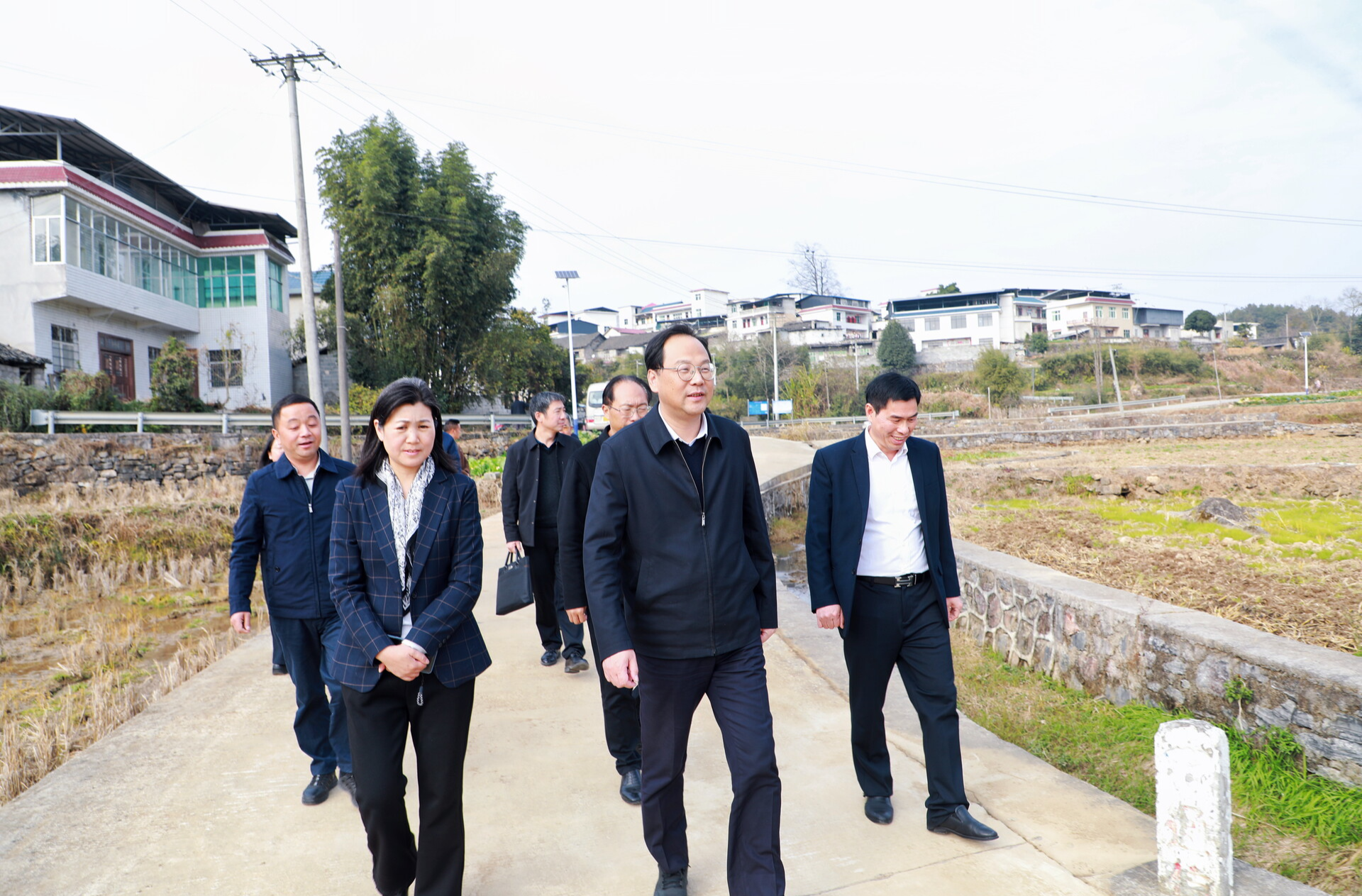 高山在湘西州调研教育工作和乡村振兴驻村帮扶工作