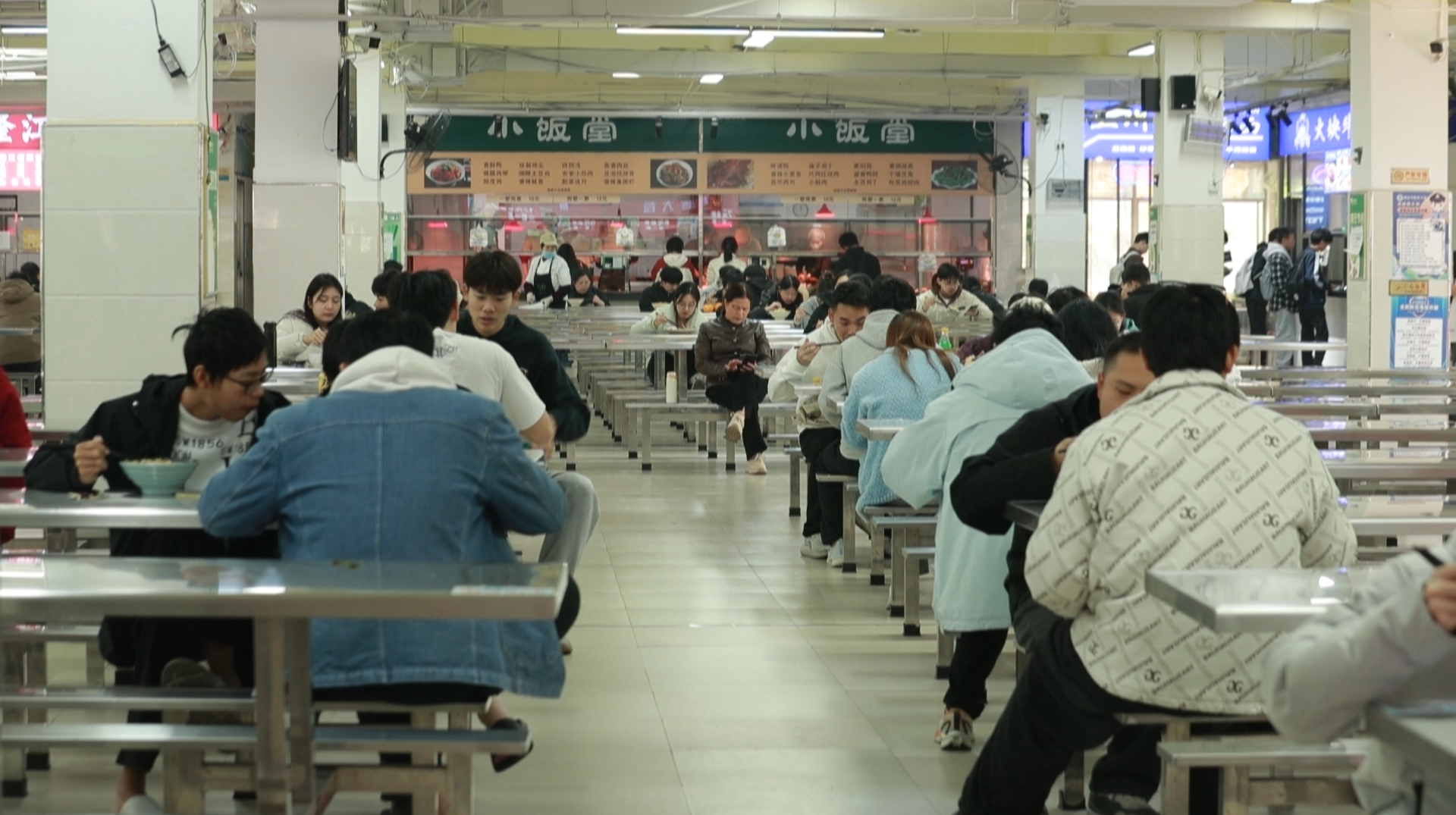 便捷实惠两不误  湘南学院“自营食堂”来啦