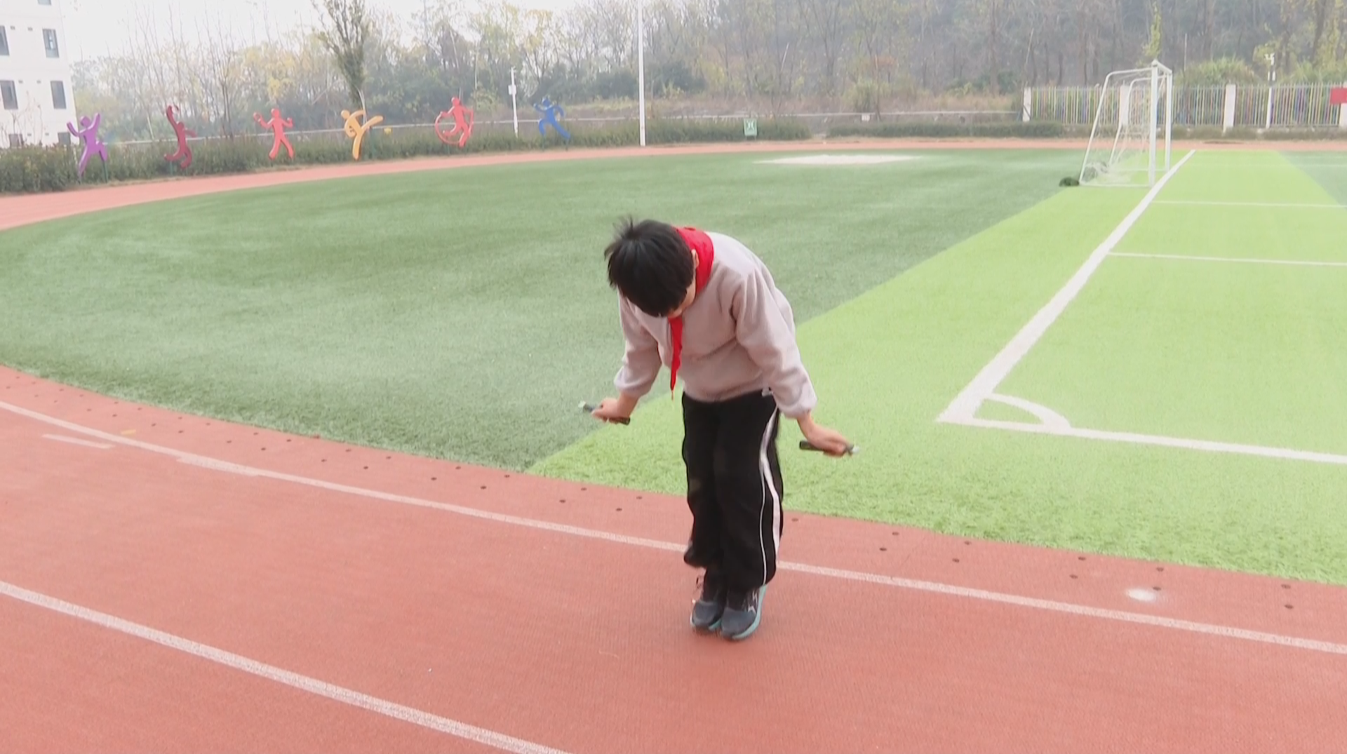 一秒7跳 长沙11岁少年获全国跳绳联赛冠军