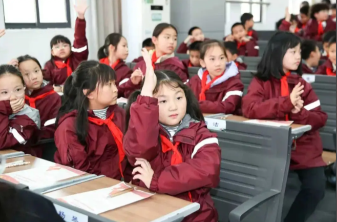 为强国建设、民族复兴时刻准备着——学习贯彻党的二十届四中全会精神全国红领巾巡讲团集中宣讲活动综述