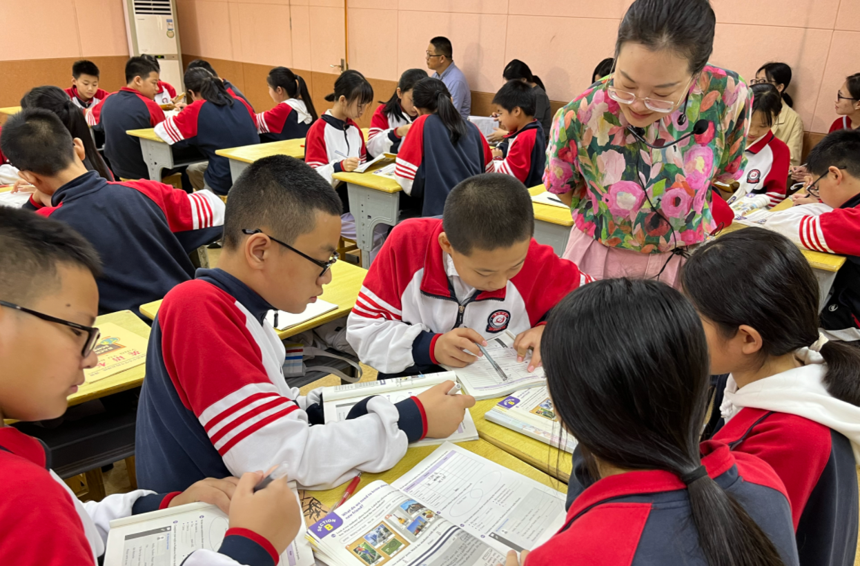 教育公共服务供给更加普惠优质 | 2025年全国十大教育新闻解读⑥