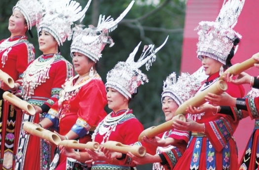 山水欢歌庆元旦 多彩湖南展新篇