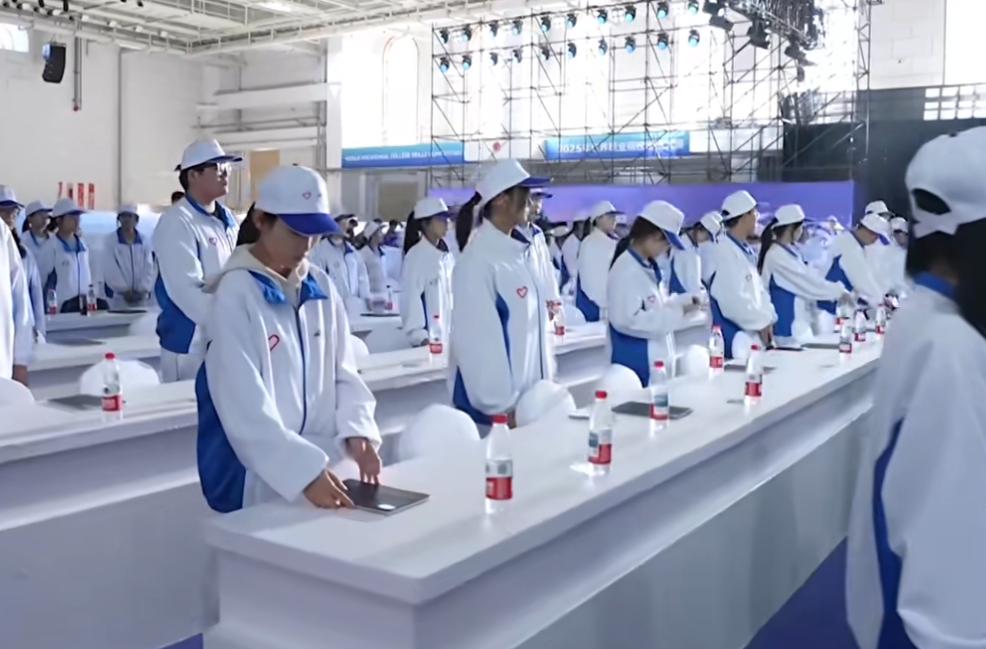 推动高水平教育对外开放提质升级 | 2025年全国十大教育新闻解读⑩