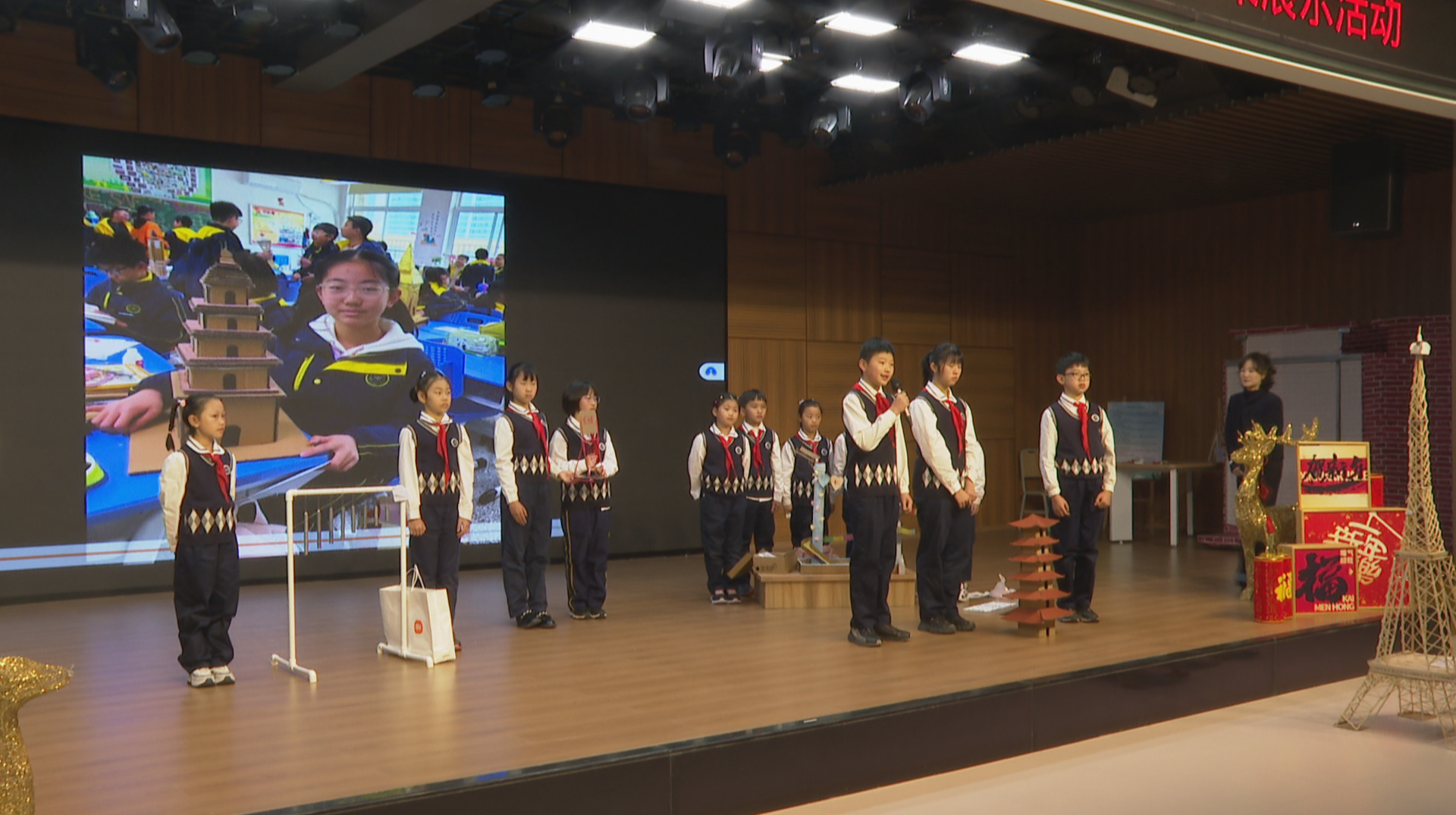 “小艺”也能“大成” 长沙小学创新课程“燃”爆校园