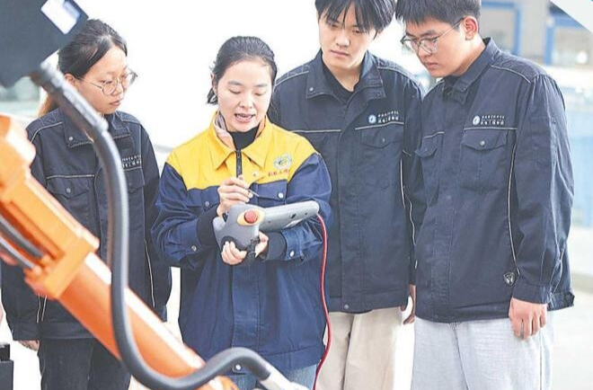 什么是“新双高”？高中生可以关注什么？