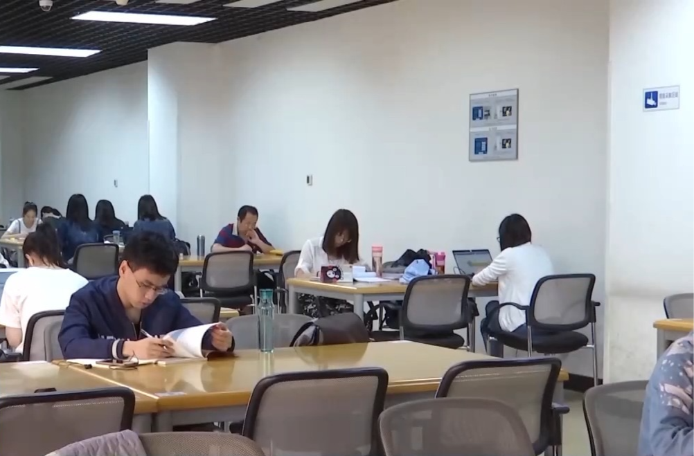 打着高校旗号的“教授内推”“付费保录”靠谱吗