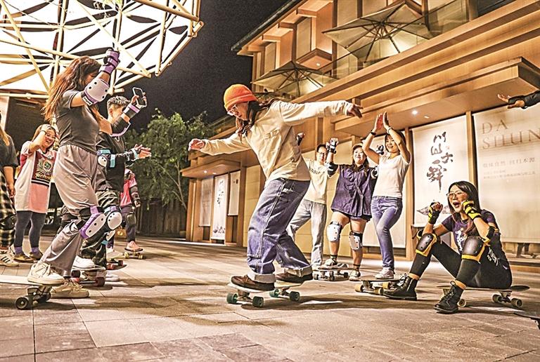 以才易学 以技会友——年轻人缘何爱上技能交换