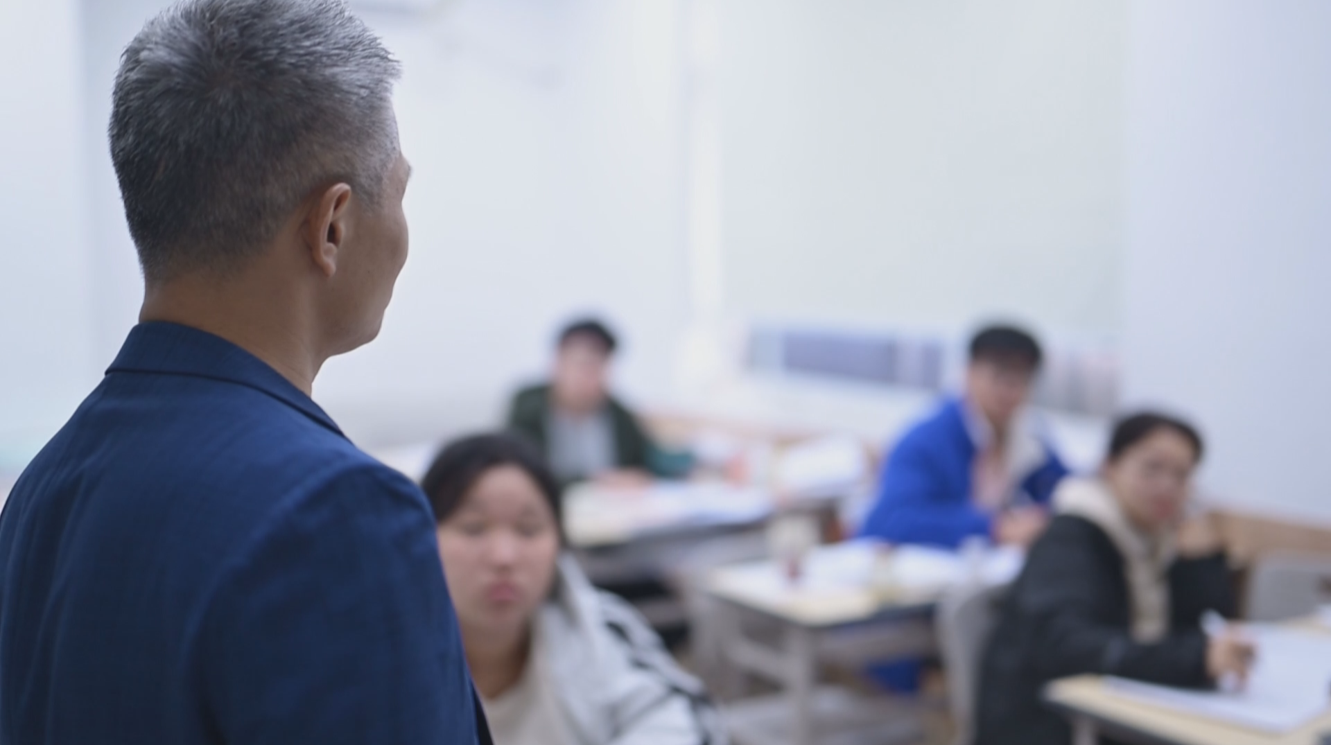 向寒假培训预收费乱象说“不 ”长沙多部门联合执法