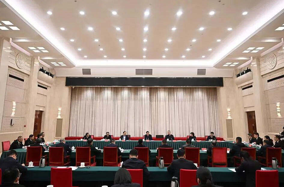 应勇率最高人民检察院调研组在湘调研并与部分全国人大代表、全国政协委员座谈 沈晓明主持座谈会