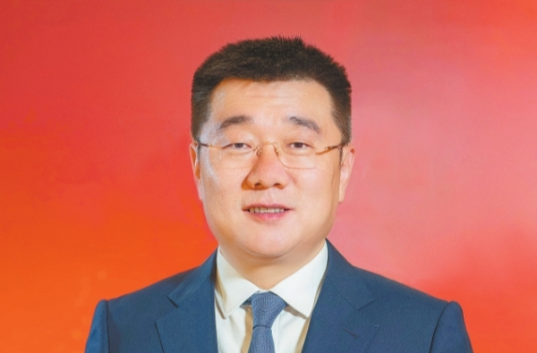 省人大代表，张家界市委副书记、常务副市长钟君：加快建设大张家界国际旅游区核心引领区