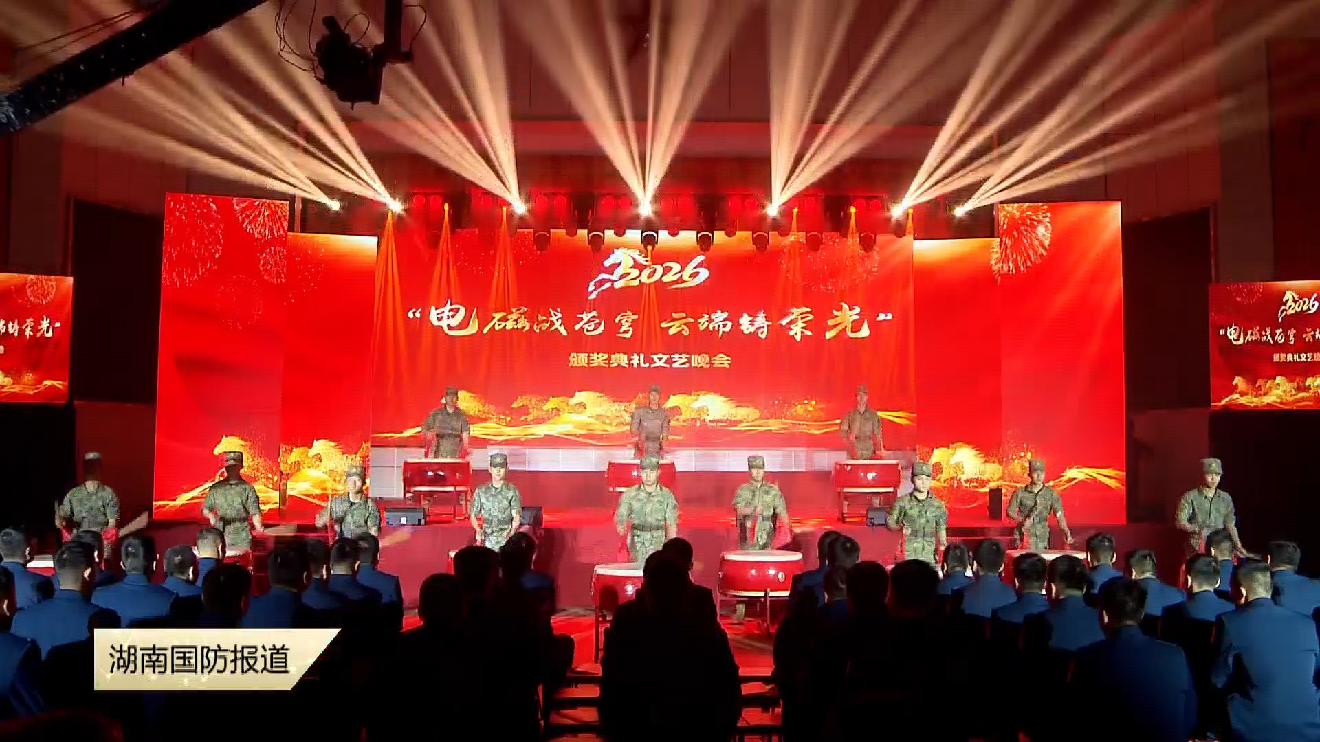 军营年味别样浓 强军荣光启新程