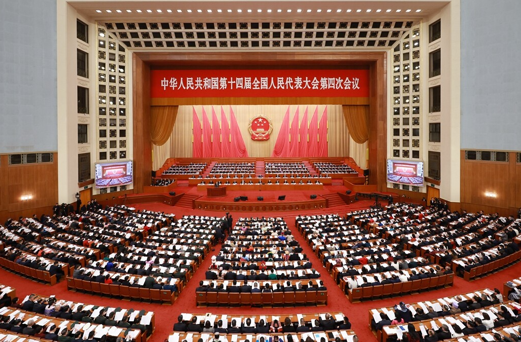 李强作的政府工作报告（摘登）