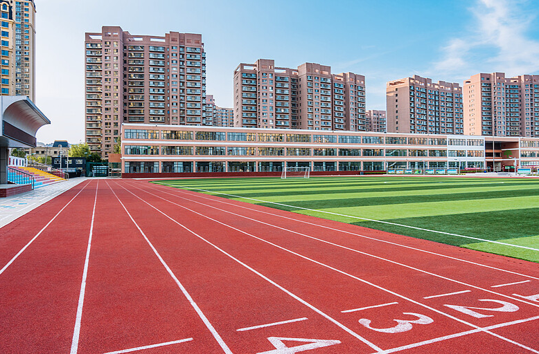 快讯丨政府工作报告提出，启动新一轮“双一流”建设