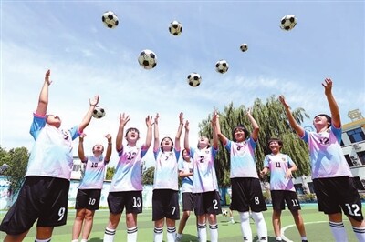 学龄人口变化，教育如何“顺势”而动——代表委员热议优化教育资源配置