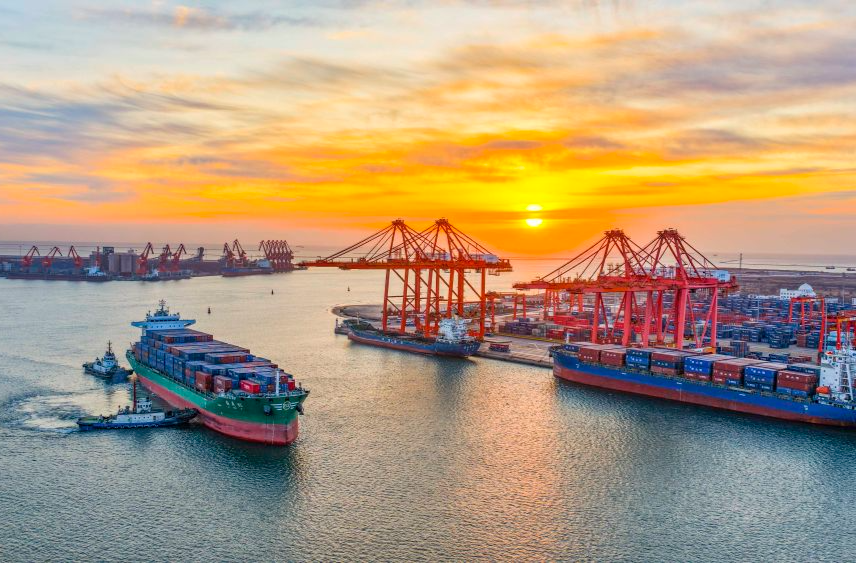 向着美好未来接续奋斗——全国两会传递信心与力量