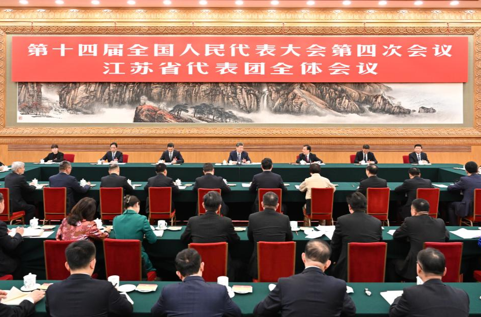 习近平参加江苏代表团审议