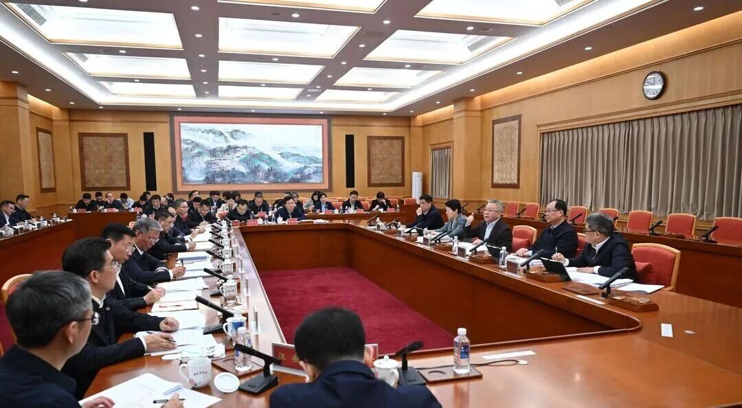 沈晓明主持召开会议研究部署长株潭一体化、文化和科技融合、全省区域协调发展工作