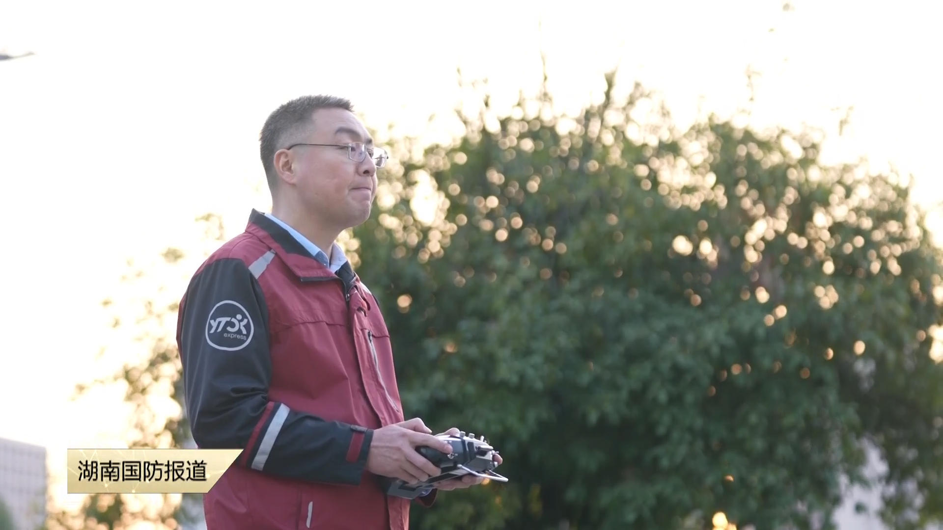 从快递小哥到党的二十大代表，马石光跑出“暖心路”