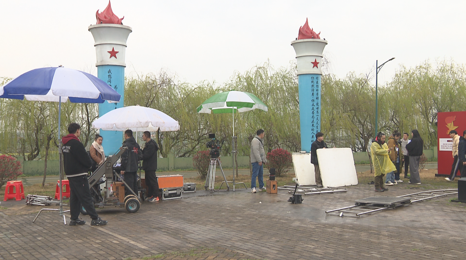 传承雷锋精神 青春红色电影《团山湖的春天》紧张拍摄中