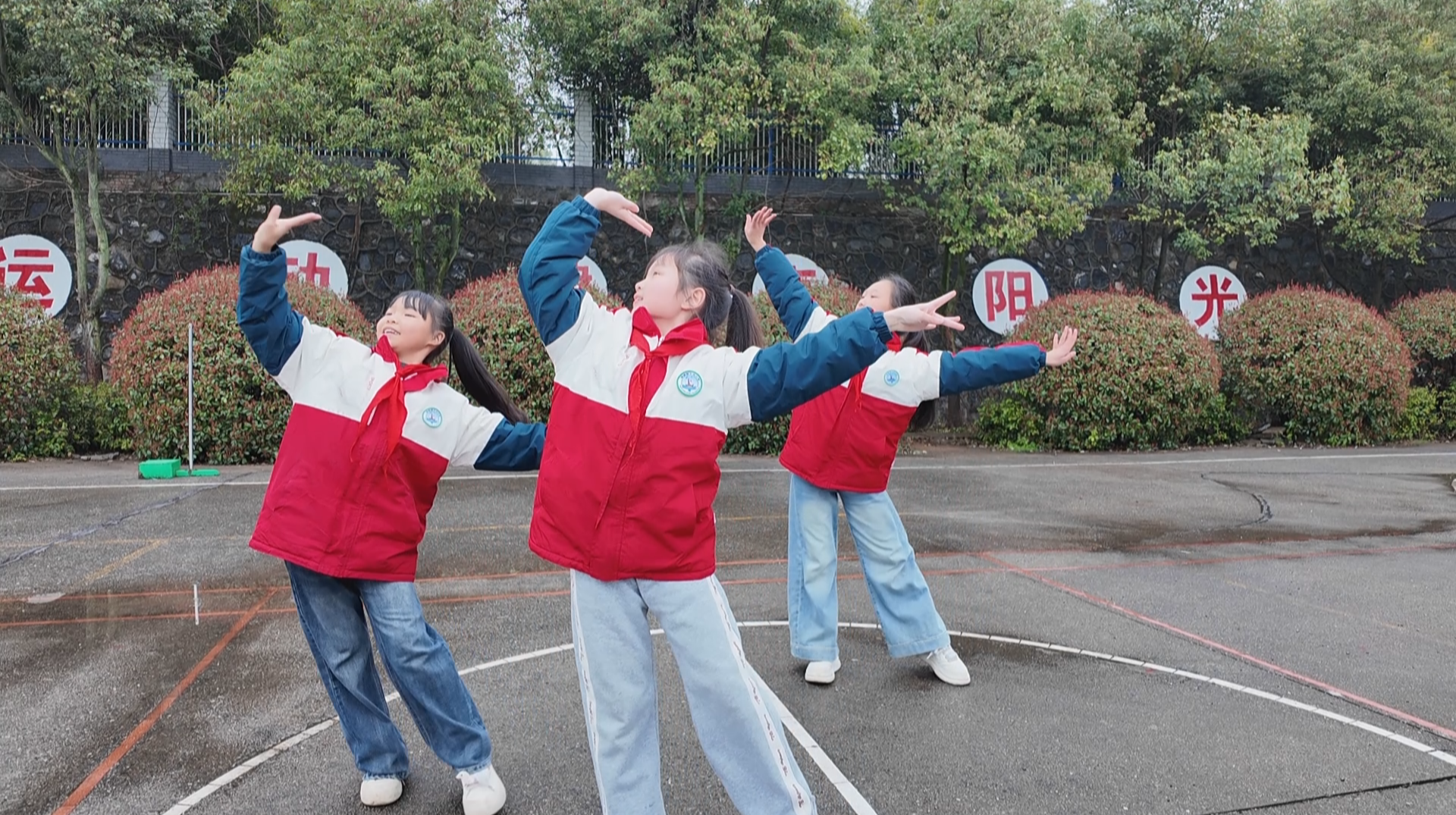 校园发现：最“朴素”的舞蹈  跳上最“流量”的舞台