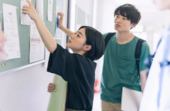 就业公共服务进校园百日行动启动