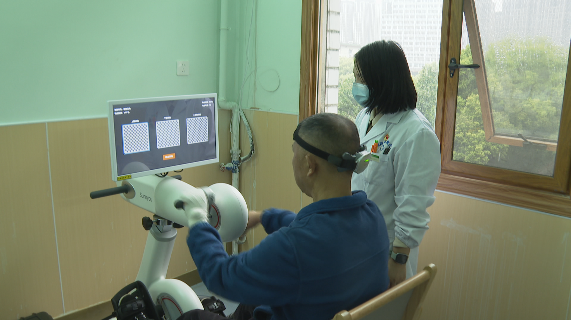 从“想动”到“能动” 脑机接口解锁康复新路径