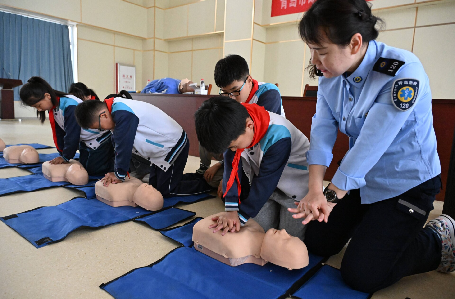 推动急救教育从“纸上”到“手上”