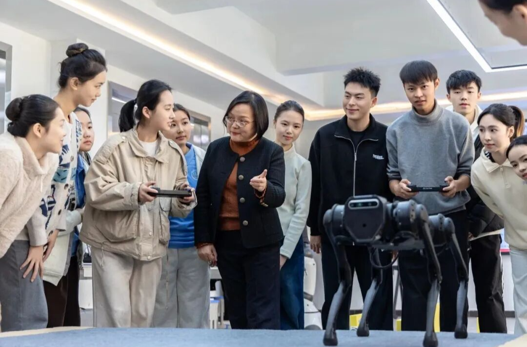 让高质量教师来培养国家未来的人才——2025年“新时代高水平教师队伍建设创新案例”综述