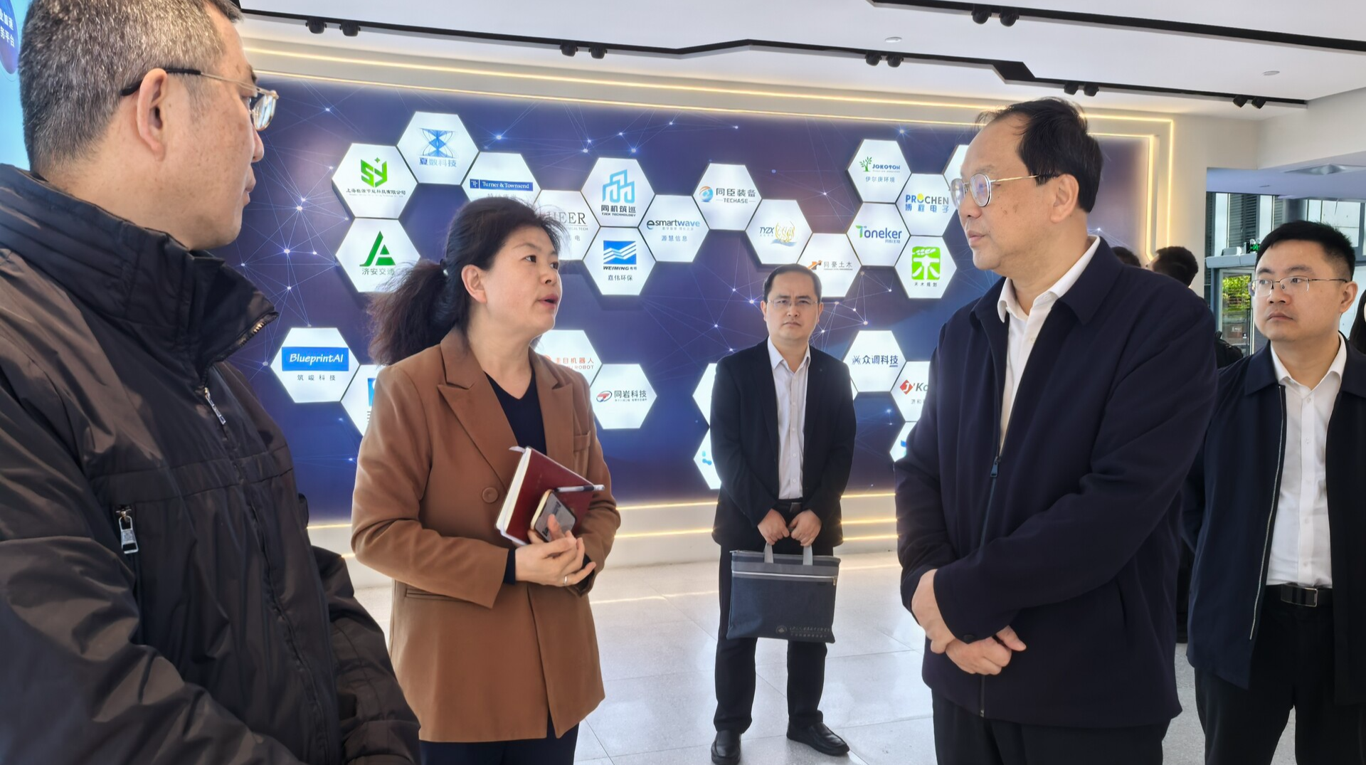 高山一行赴同济大学、华东师范大学走访交流 加快推动省校合作向更高水平迈进