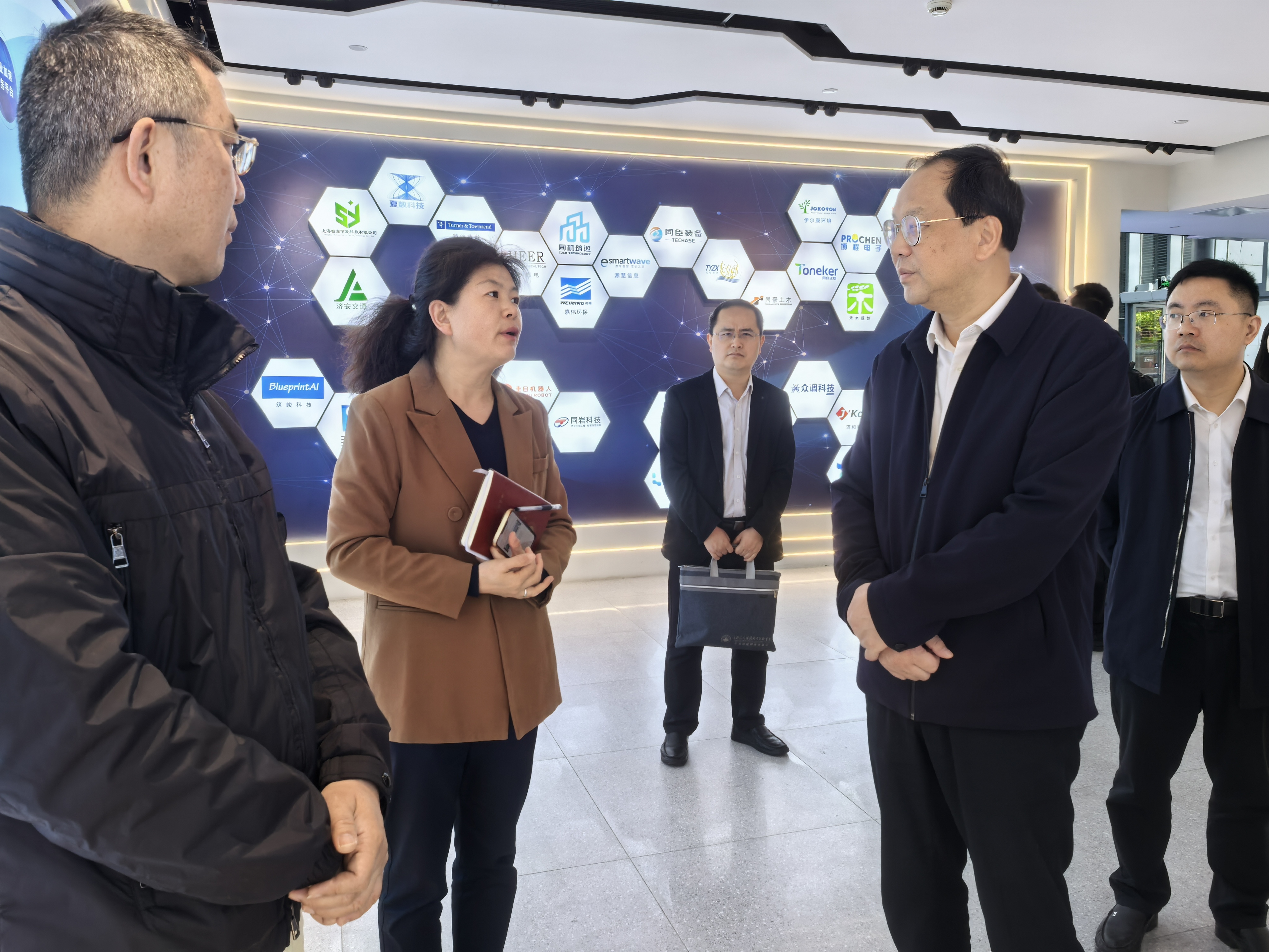 高山一行赴同济大学、华东师范大学走访交流 加快推动省校合作向更高水平迈进